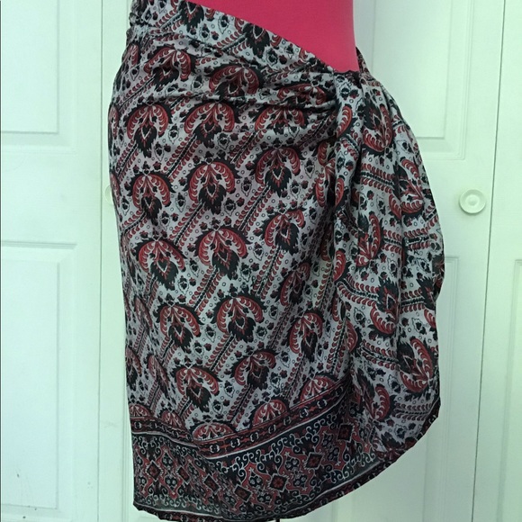 NWOT Pure Silk Sarong Handmade - Picture 3 of 7